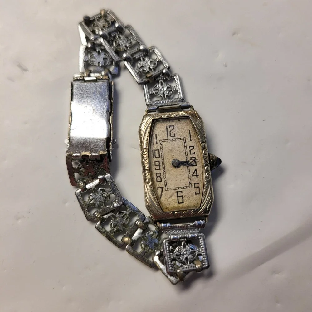 Vintage‎ Elgin Giant 14k Solid Gold Watch Filigree 1920s Lady Crosby WORKS